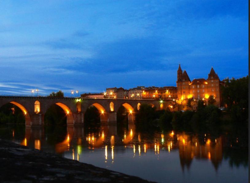 Le Central Montauban Exterior foto